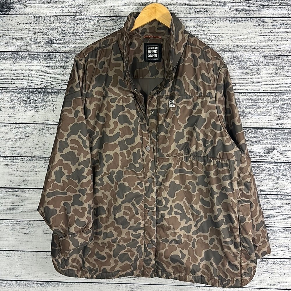 Women's Plus AKHG by Duluth Livengood Camo Packable Jacket 28.5 x 30.5